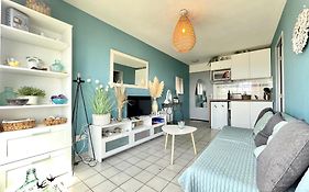 Appartement T2 Avec Garage Et Piscine A Sete - Fr-1-338-484
